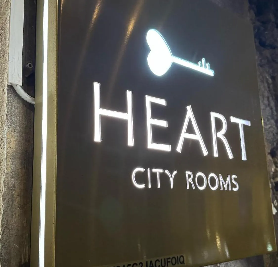 Heart City Rooms CTA 0*, Catania